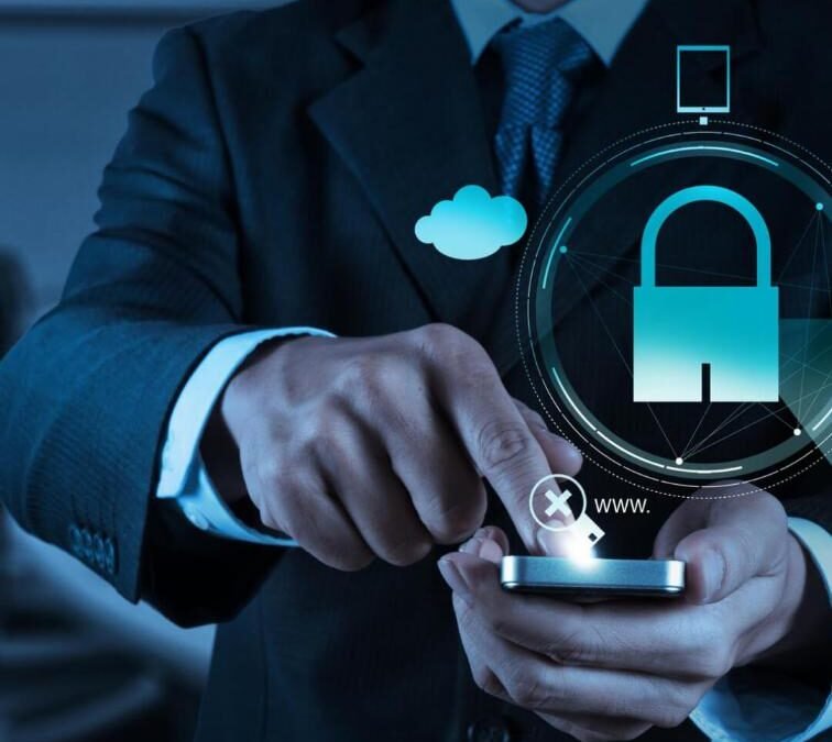 7 Essential QR Code Safety Tips Every Business Owner Should Know